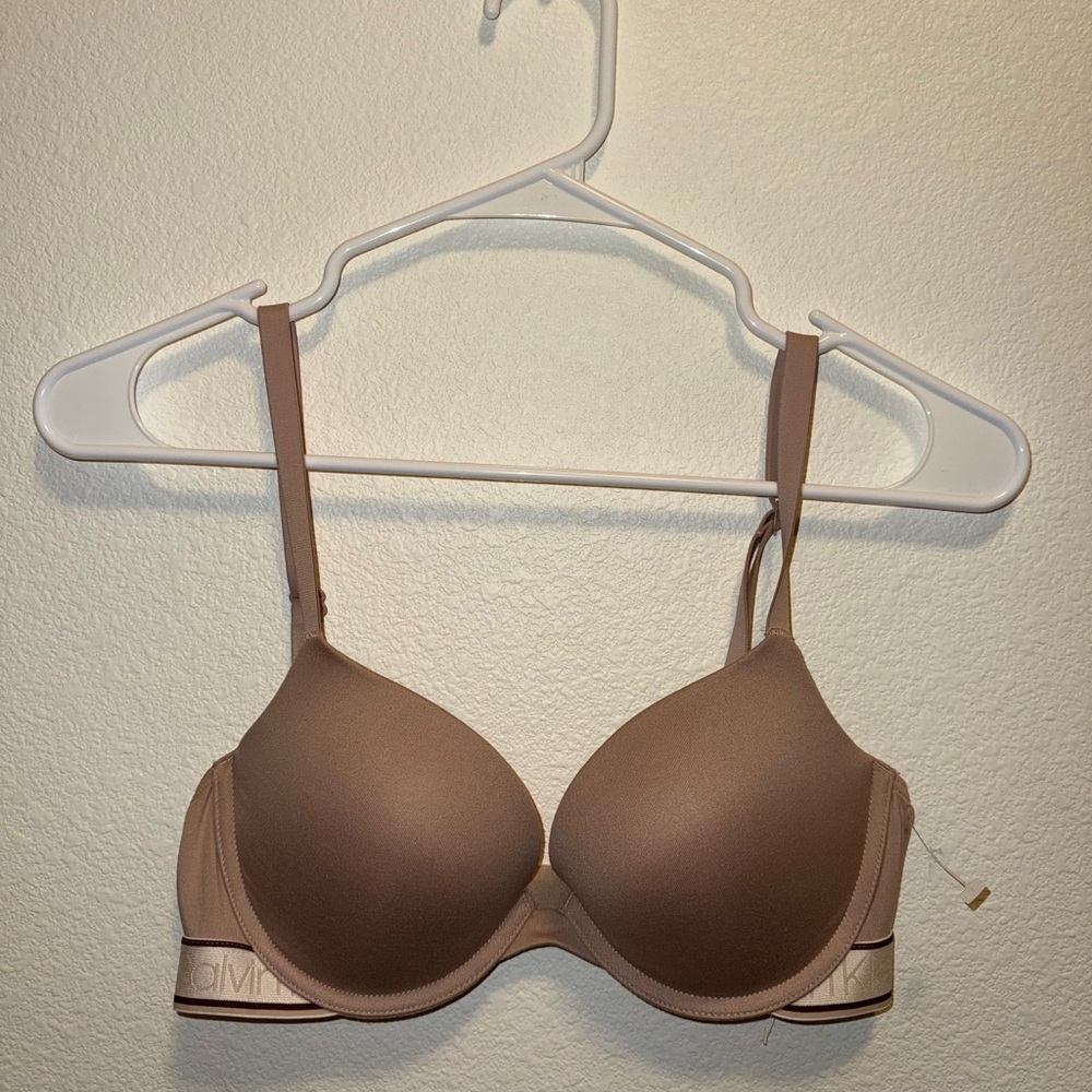 Calvin Klein Women's Beige Bra